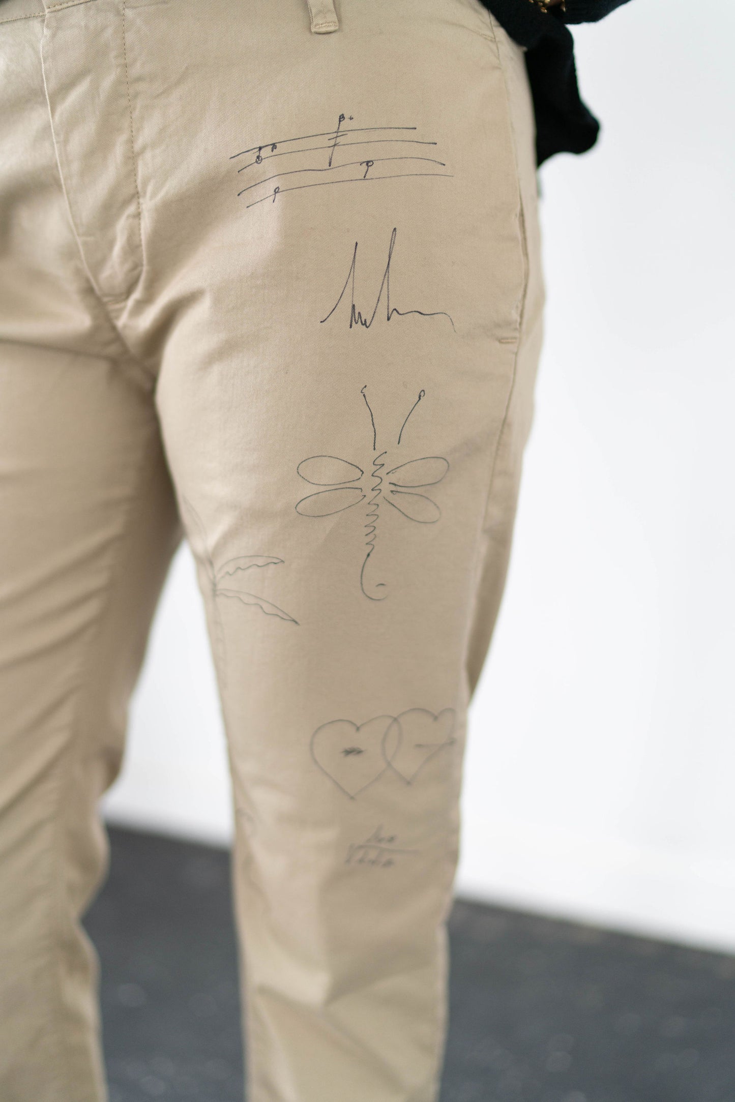 Maurizio Massimino Scribble Boyfriend Khakis